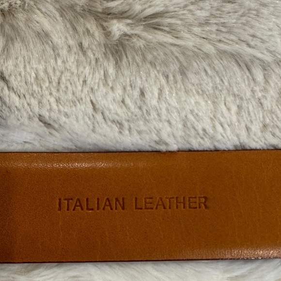 Polo by Ralph Lauren Brown Leather Belt with Gold Buckle - Picture 3 of 6